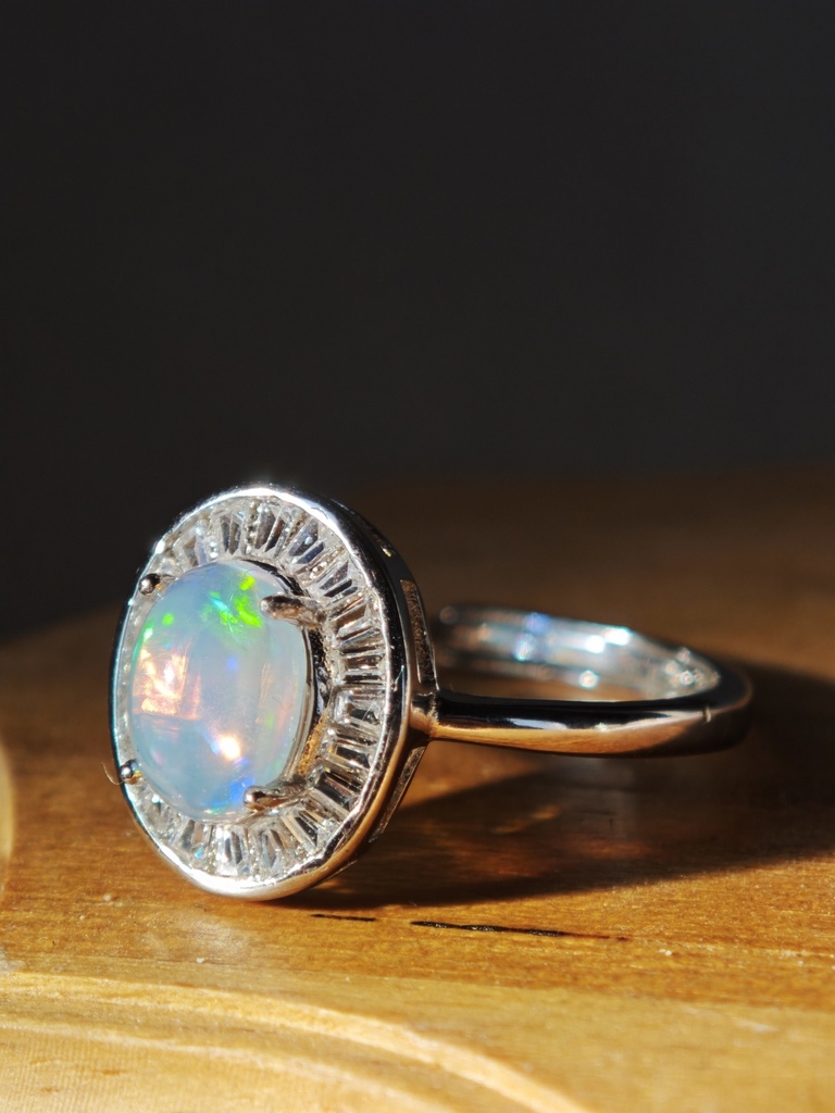 送料込み 8mm オーロラみたいなオパール リング 指輪 MCB