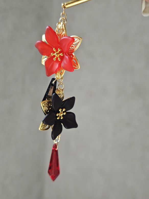 送料込み 手鞠屋 色変更無料 オーダー可能 赤 黒 花かんざし かんざし