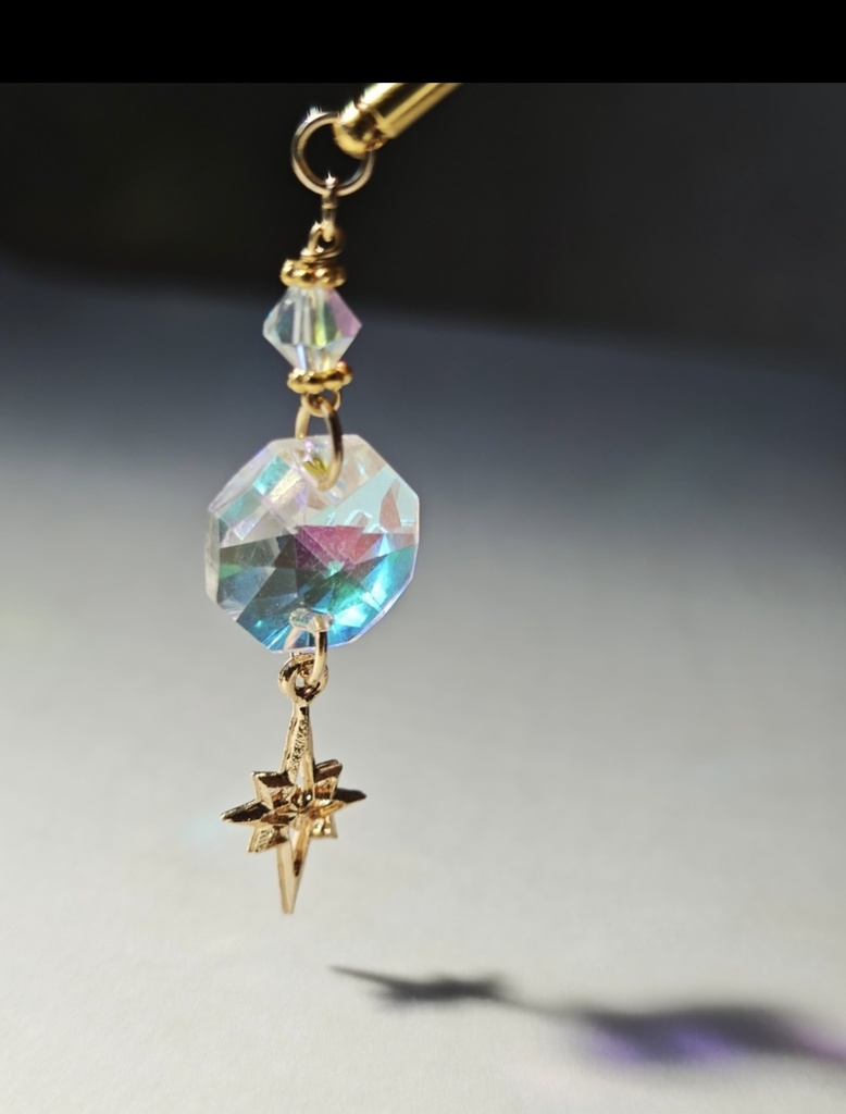 送料込み *イロアソビ* オーロラガラス 星 かんざし