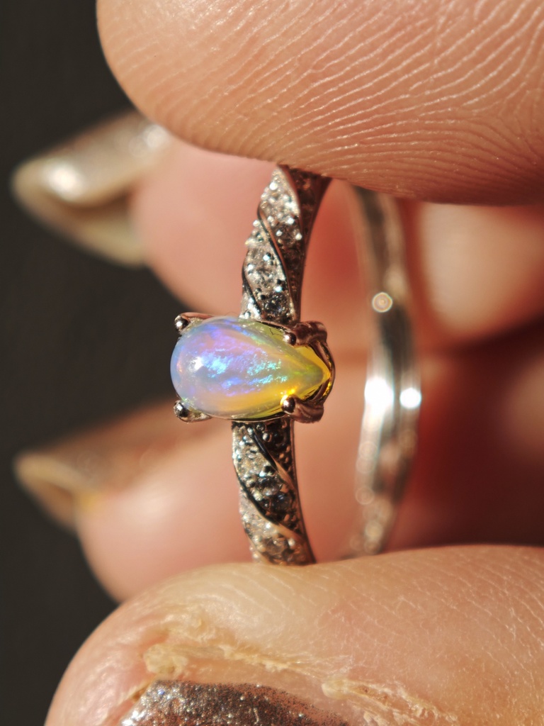 送料込み 雫型 オパール リング silver925