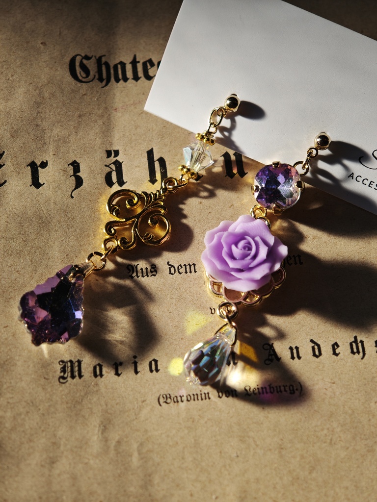 送料込 イロアソビ* 紫薔薇 ヴィトライユ ガラス ピアス