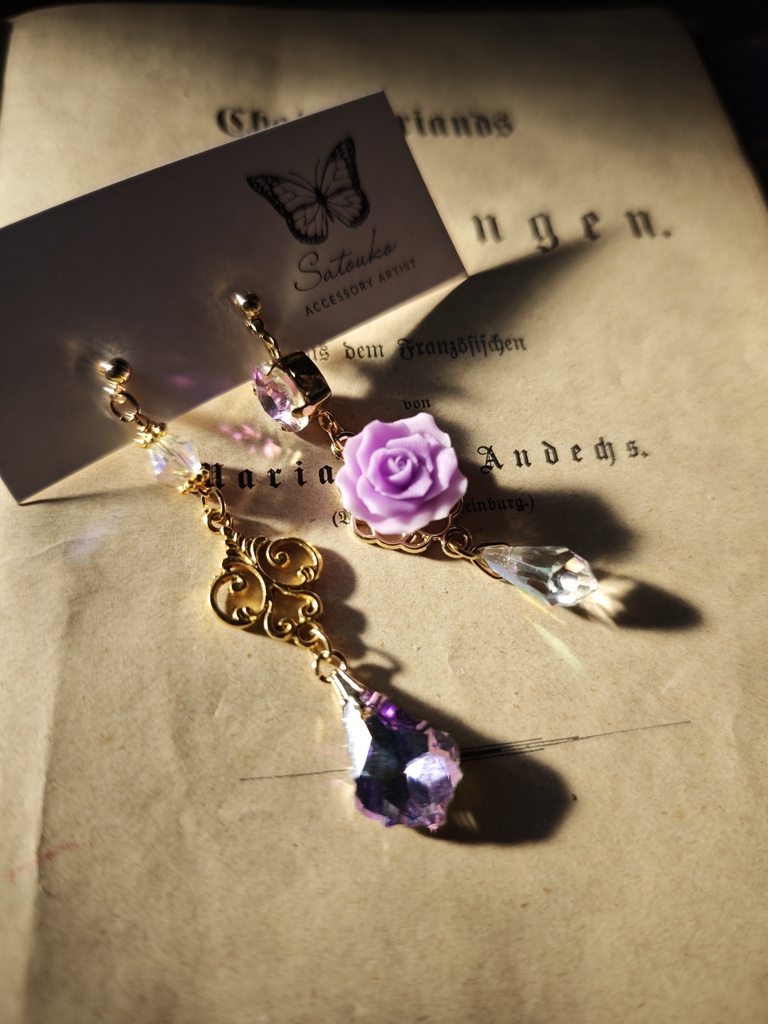 送料込 イロアソビ* 紫薔薇 ヴィトライユ ガラス ピアス