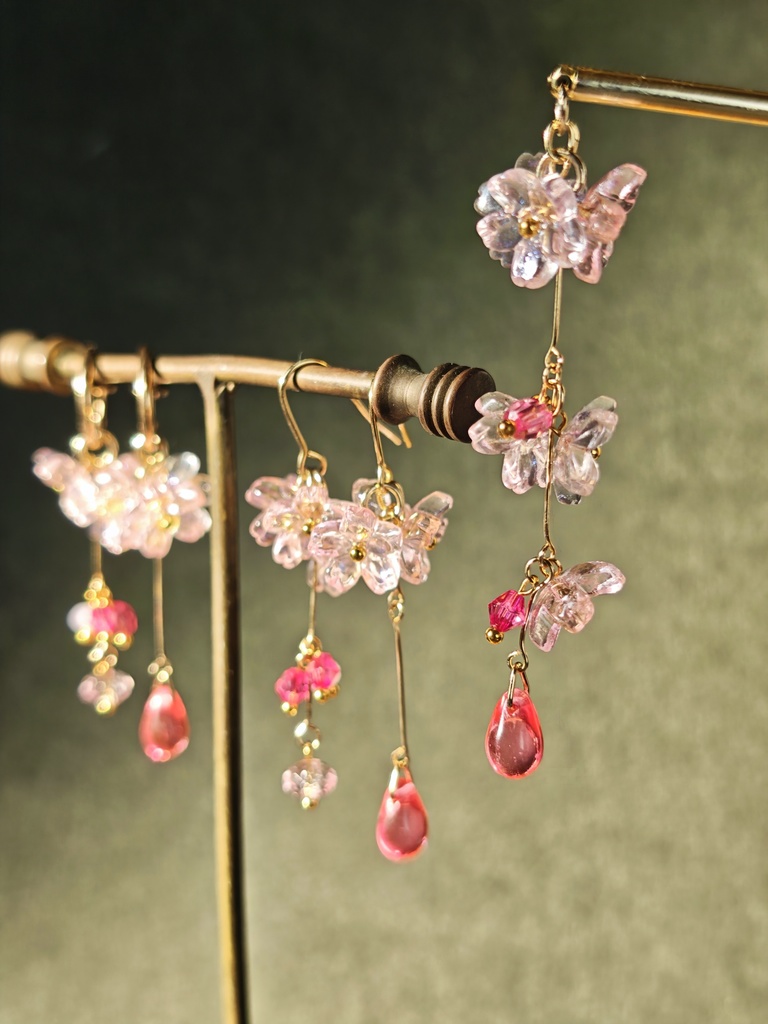 送料込 桜 しゃらり サクラ ピアス イヤリング お揃いかんざしは別ページ