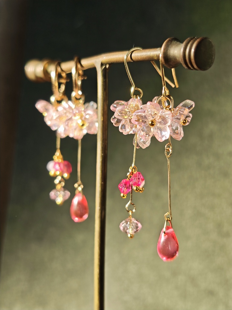 送料込 桜 しゃらり サクラ ピアス イヤリング お揃いかんざしは別ページ
