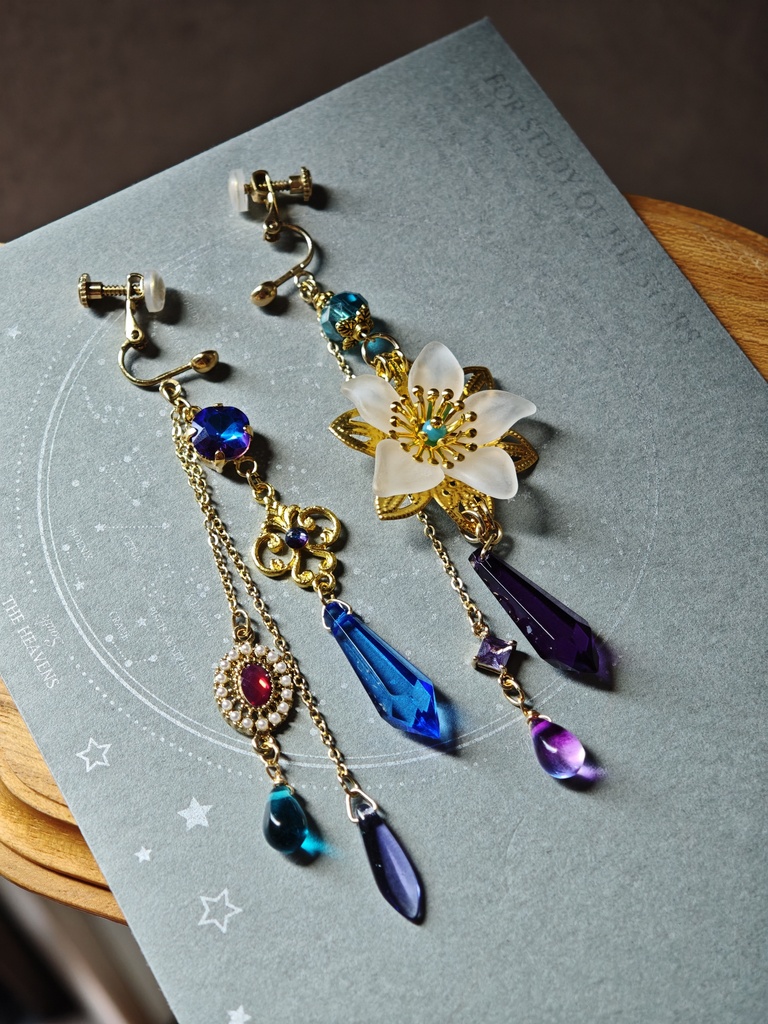 白花 スカラビア 豪華版 ピアス イヤリング