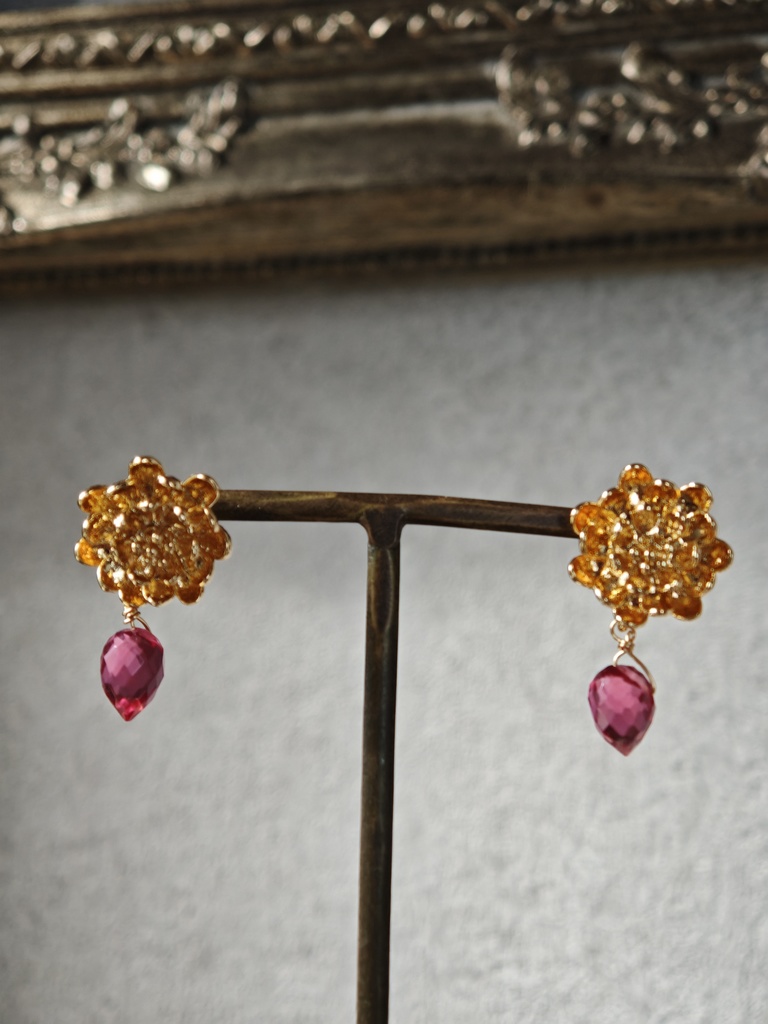 送料無料 現品のみ ダリア ストロベリーカラークォーツ ピアス k16gp