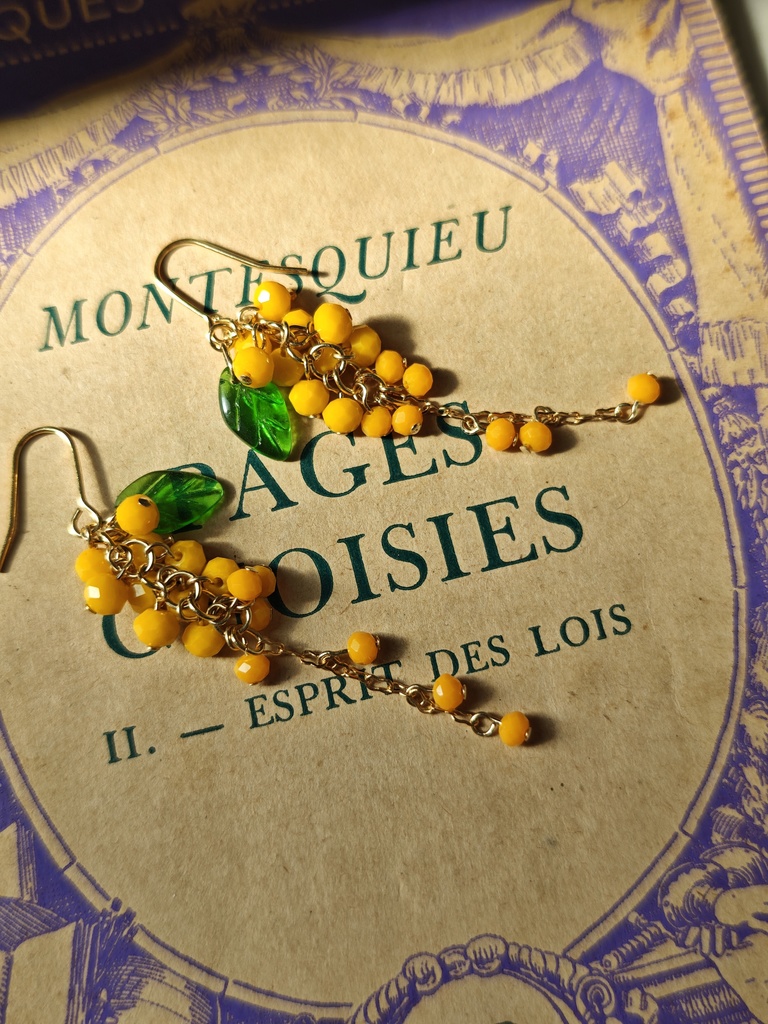 送料無料 ビタミンカラー ミモザ ピアス イヤリング