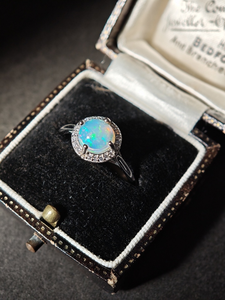 動画確認あり 蛍光グリーン オパール リング 指輪 MCB