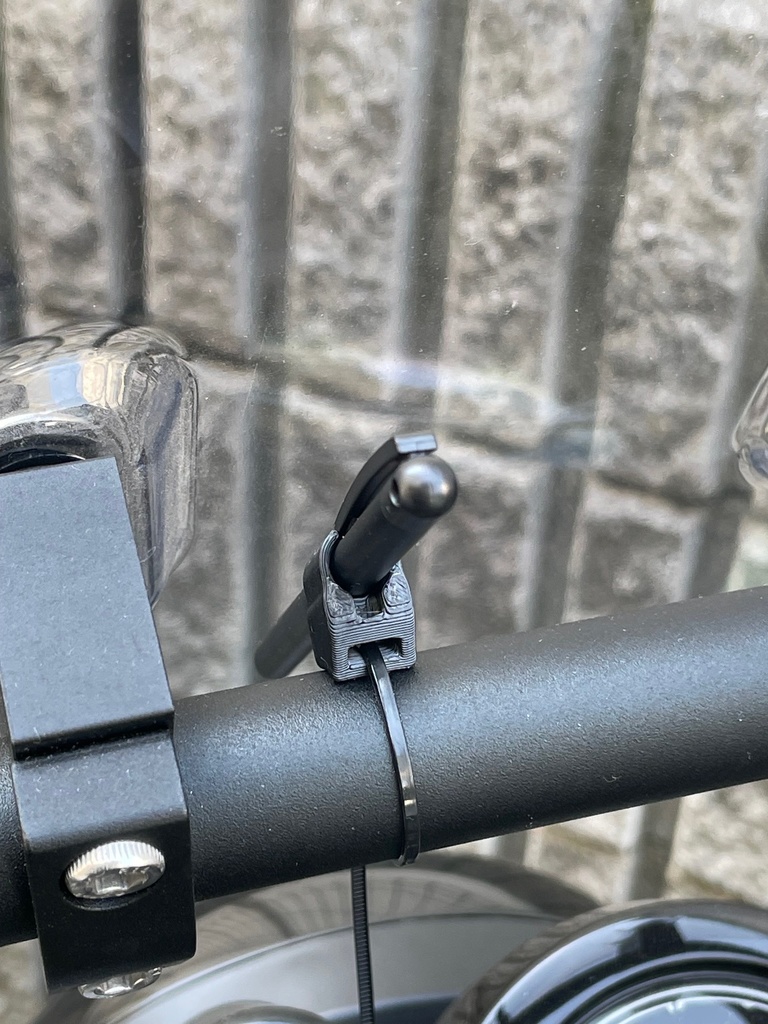 DAISO_スリムタッチペン専用ホルダー