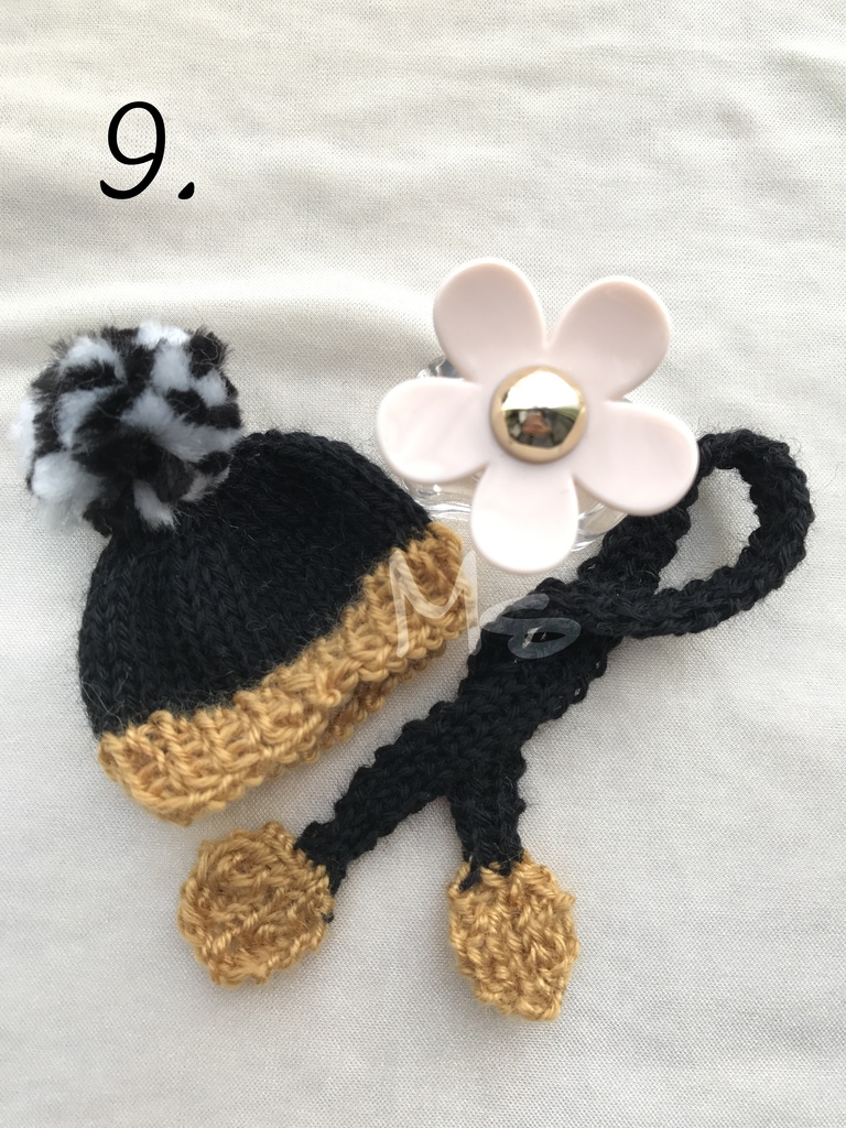 【刀剣乱舞】 イメージカラー ねんどろいど用 ぽんぽん付ニット帽+マフラー セット 三日月宗近 小狐丸 一期一振 鶴丸国永 加州清光 薬研藤四郎 蛍丸 燭台切光忠 大倶利伽羅 へし切長谷部 同田貫正国 物吉貞宗