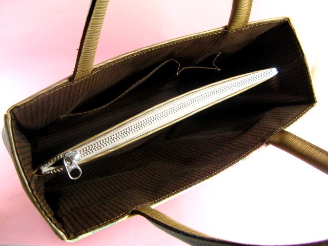 花と揚羽蝶 ハンドバッグ