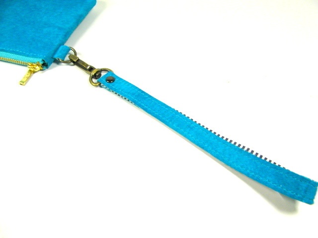 スエード ロングポーチ