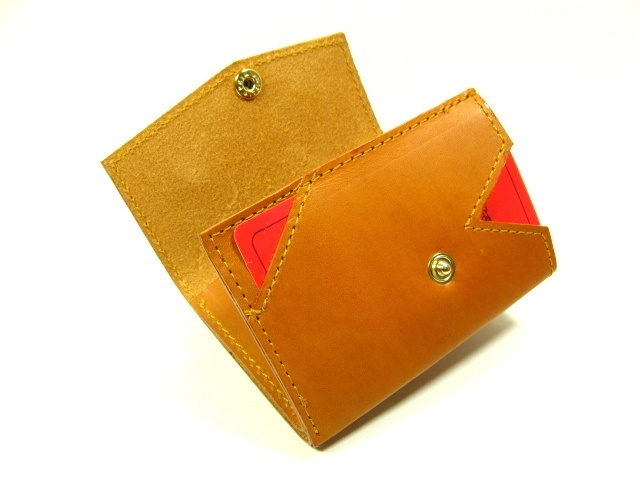 トスカーナ革 三つ折り財布 (イタリア産牛革)