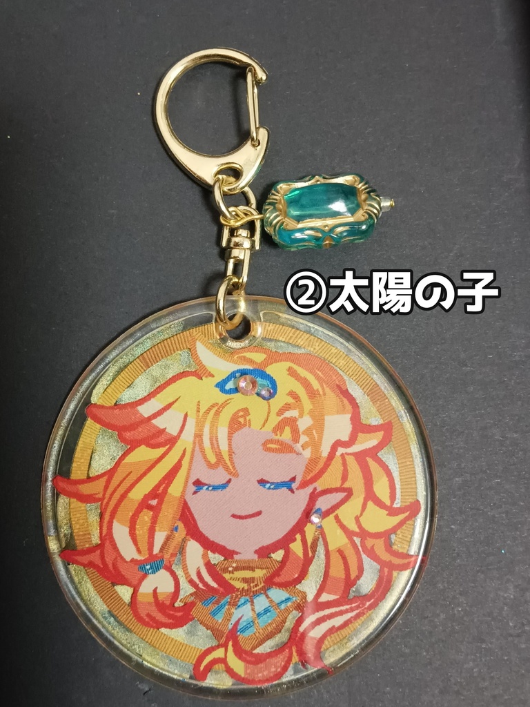 テュエラレの4周年記念グッズ◆3種類