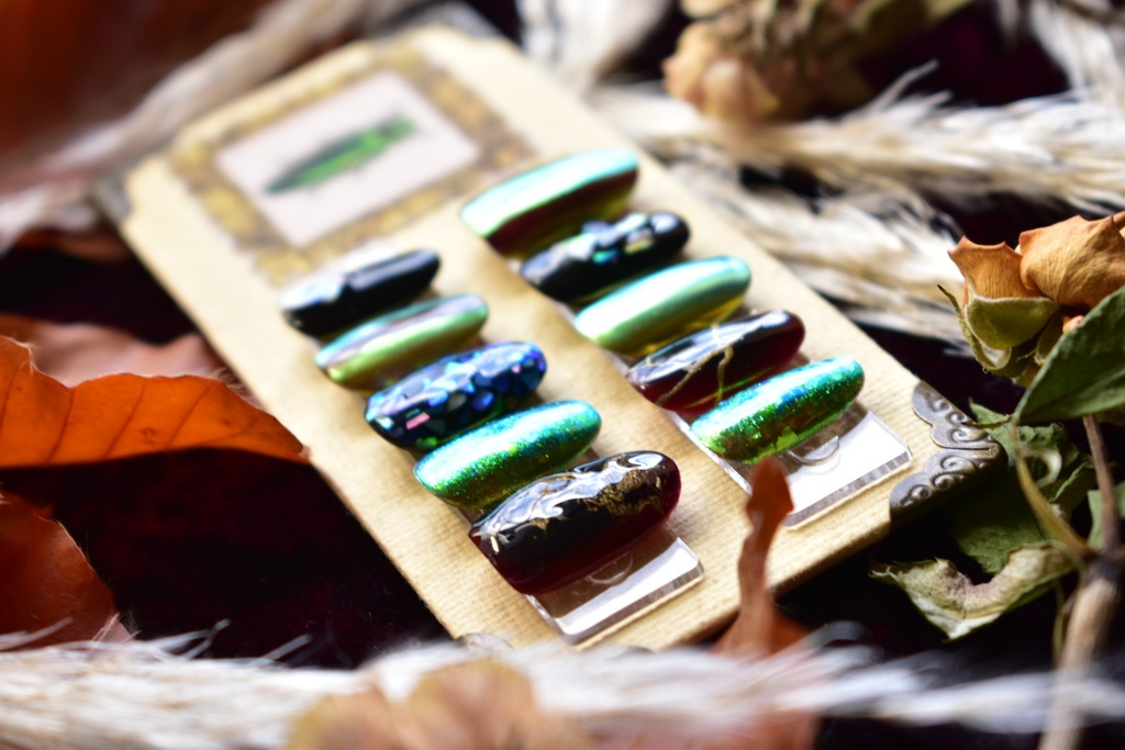 ネイルチップ「ヤマトタマムシ」