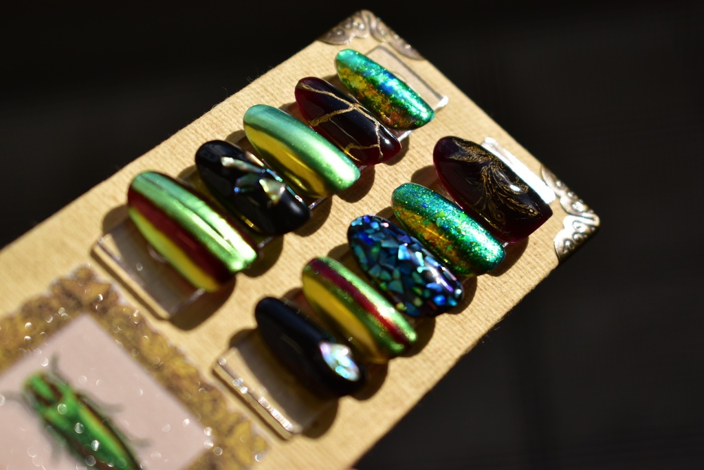 ネイルチップ「ヤマトタマムシ」