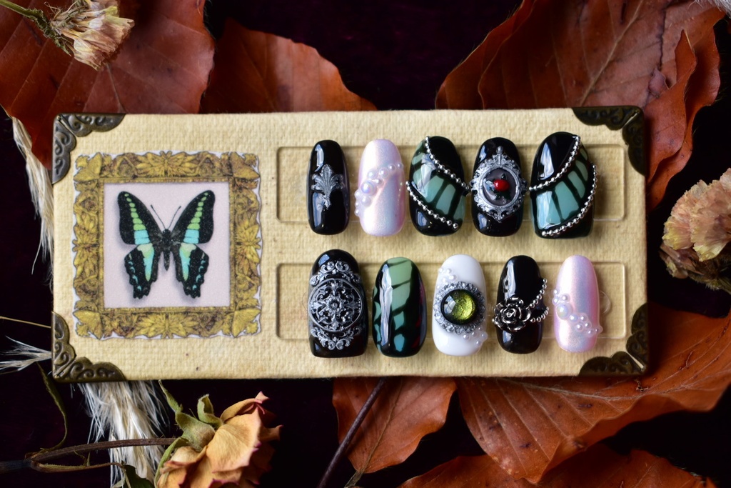 ネイルチップ「アオスジアゲハ」