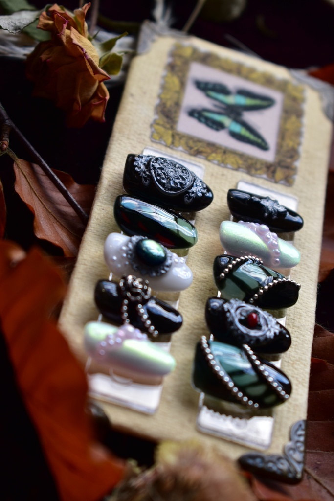 ネイルチップ「アオスジアゲハ」