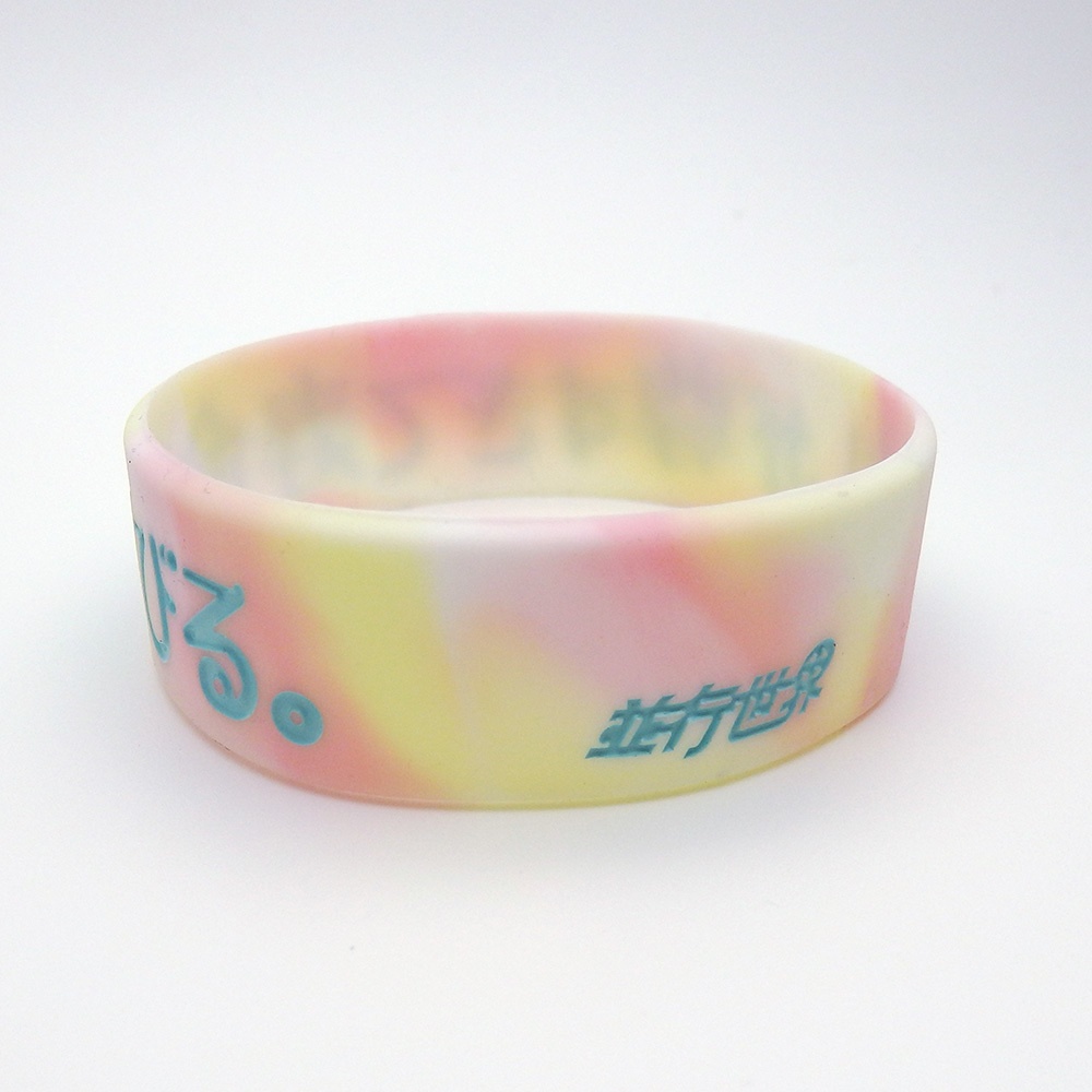 推しが尊すぎて寿命延びるラバーバンド