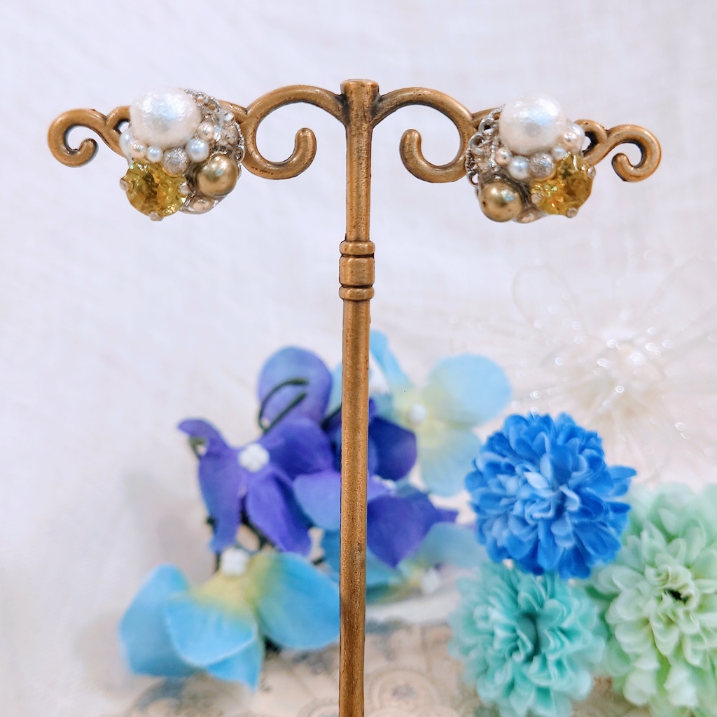 ライバーカラーモチーフピアス(のぞめる、MECHATU-A)