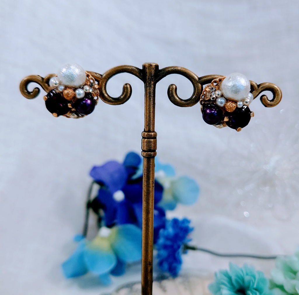 ライバーカラーモチーフピアス(のぞめる、MECHATU-A)