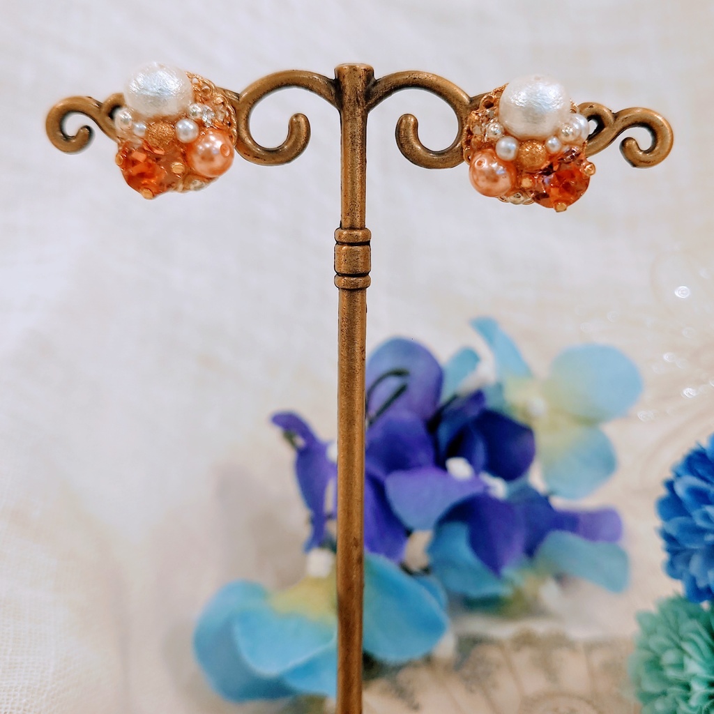 ライバーカラーモチーフピアス(のぞめる、MECHATU-A)