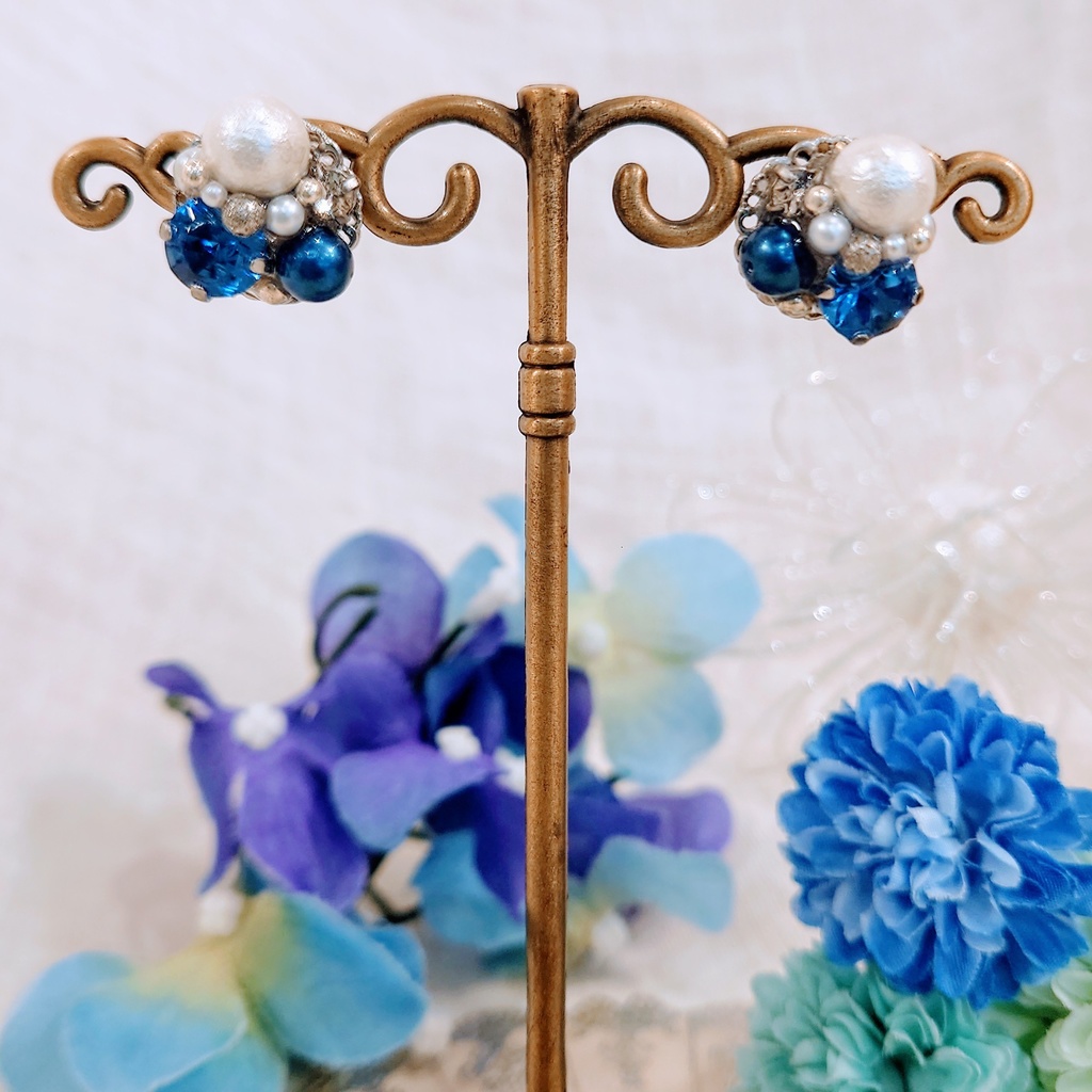 ライバーカラーモチーフピアス(のぞめる、MECHATU-A)