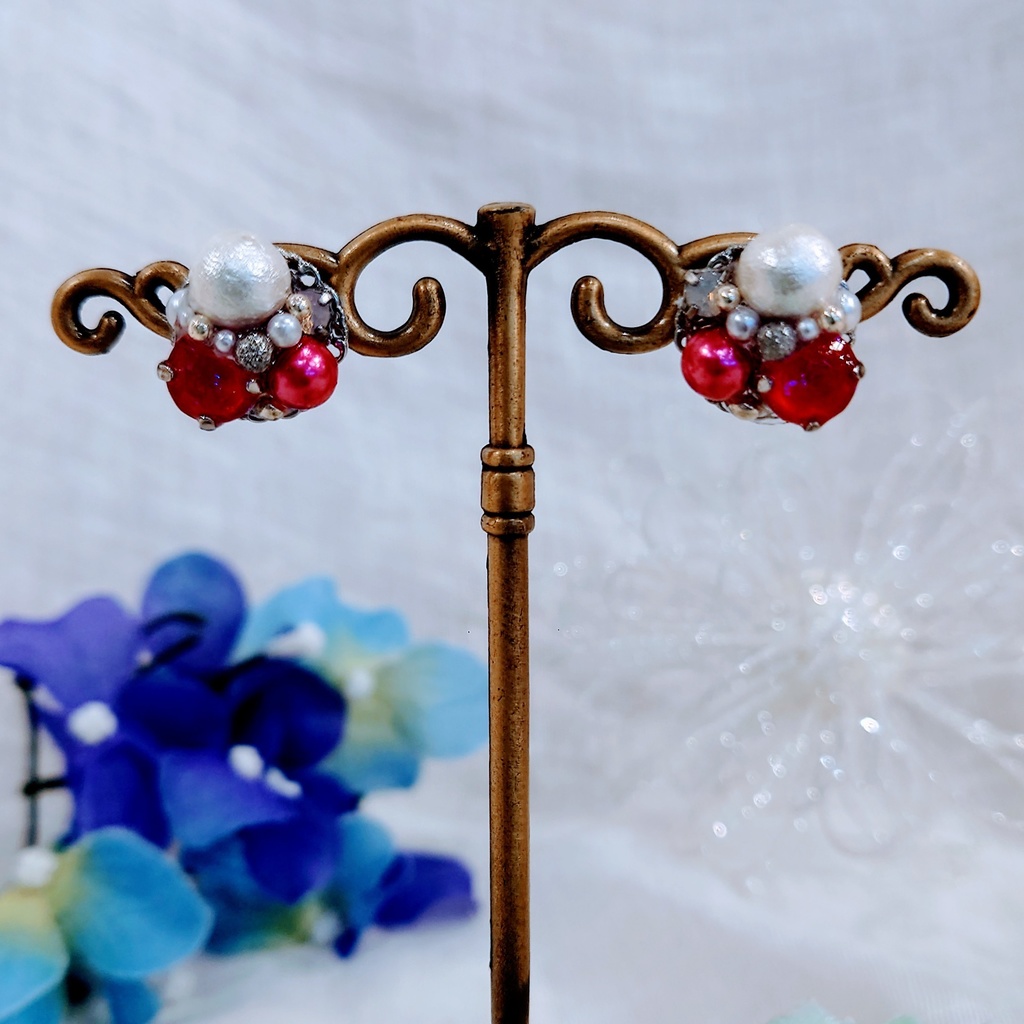 ライバーカラーモチーフピアス(のぞめる、MECHATU-A)