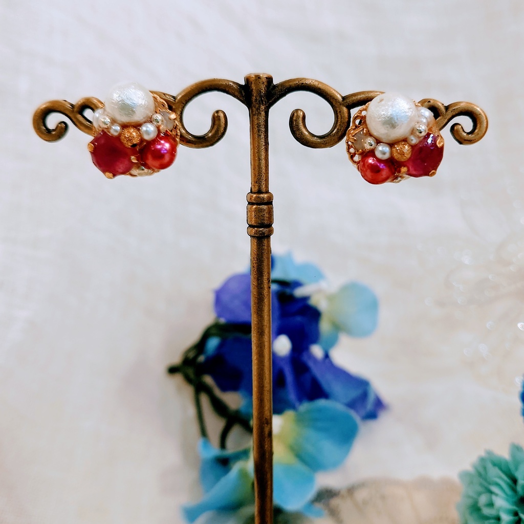 ライバーカラーモチーフピアス(みたらし団、3SKM)