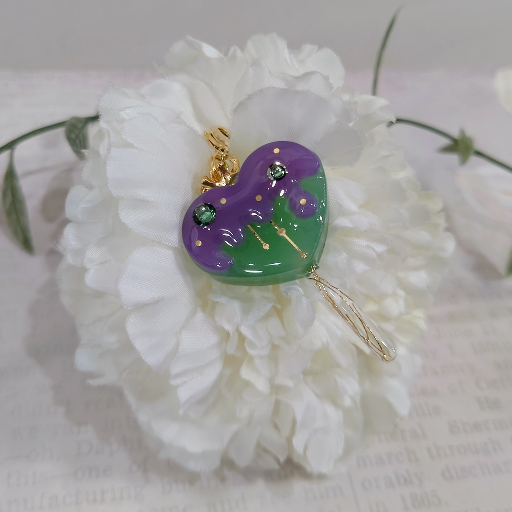 ライバーモチーフハートチャーム