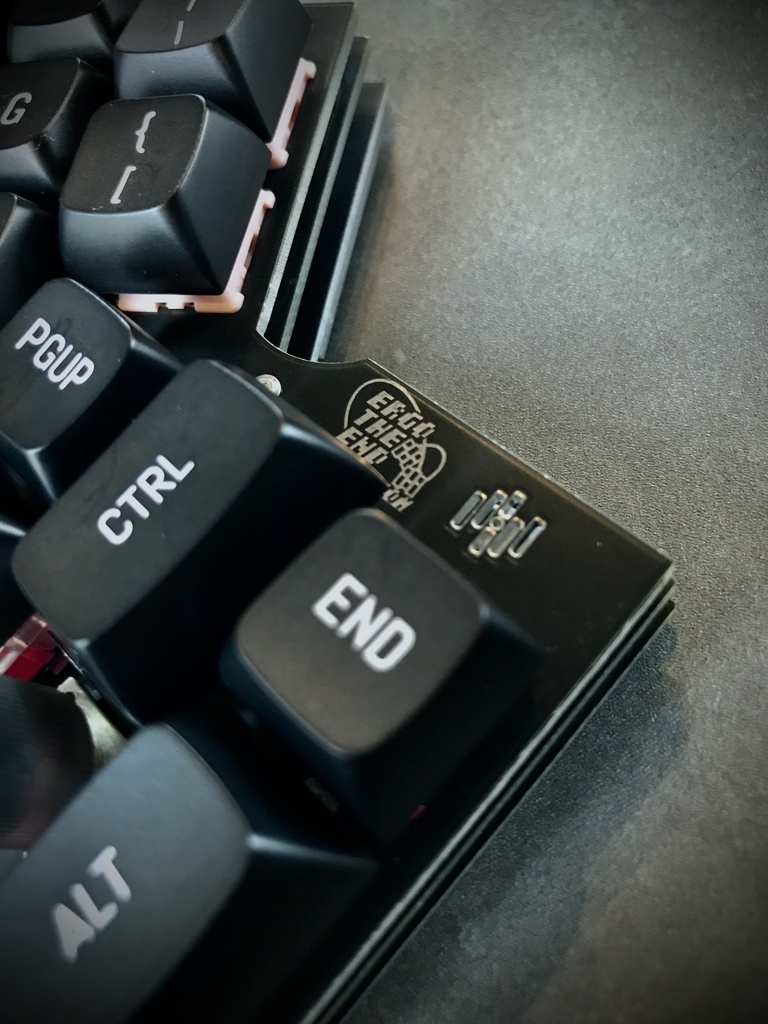 自作キーボードキット「The End Custom」