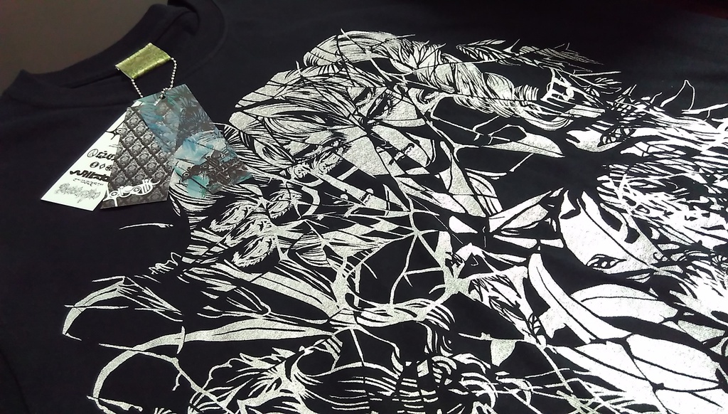 glass doll Tシャツ