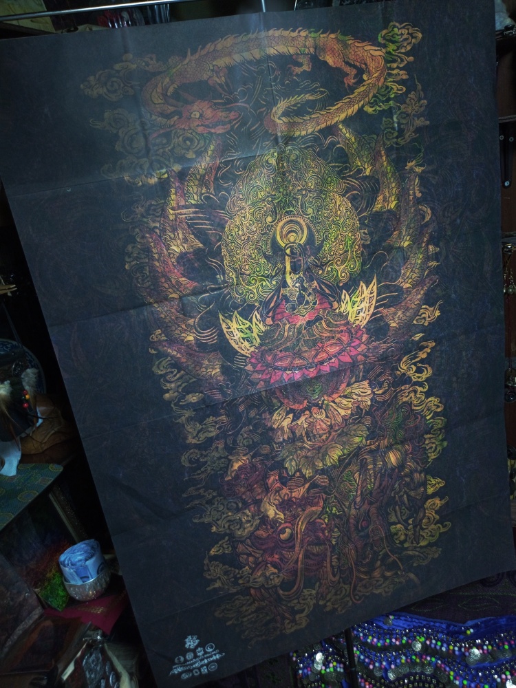 飾るタイプのポスターposter