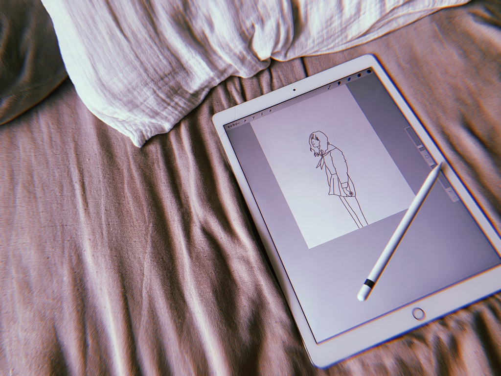 LOVE LETTER TO STRAWBERRY ICECREAM GIRLS