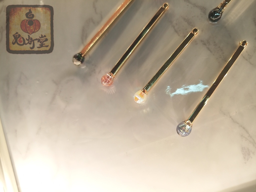 ココロイロのマッチ【ピアス・イヤリング】