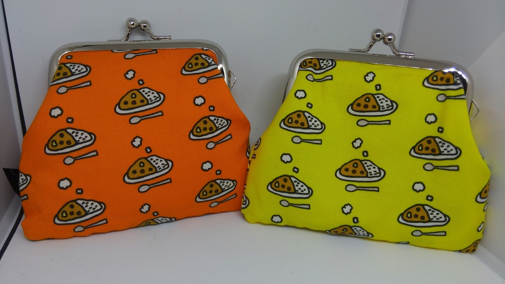 ☆カレー柄のがま口☆