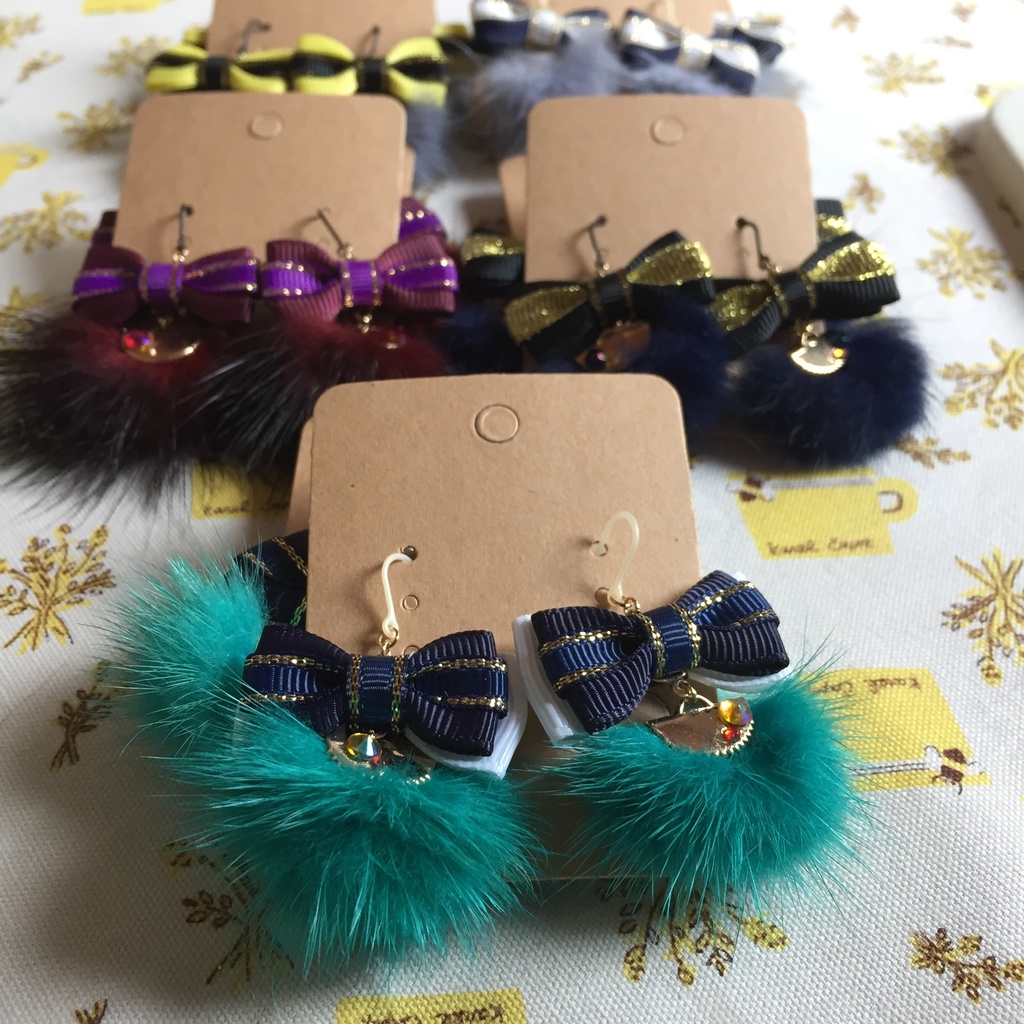 刀剣男士イメージ もふもふリボンピアス