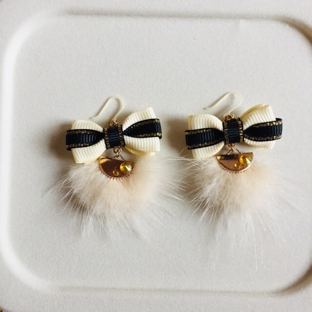 刀剣男士イメージ もふもふリボンピアス