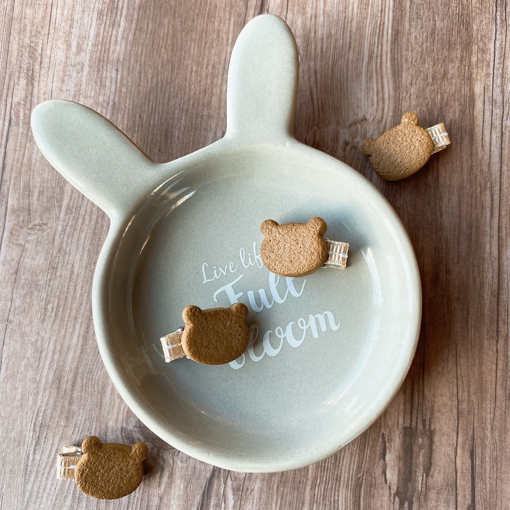 ぬいちゃんのおやつヘアクリップ くまさんクッキー