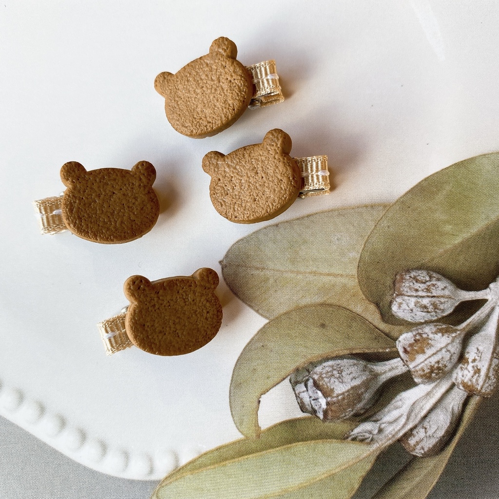 ぬいちゃんのおやつヘアクリップ くまさんクッキー