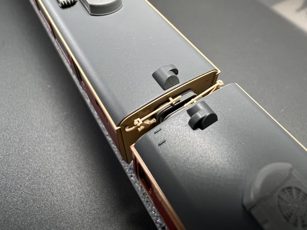 【Nゲージ 】妻面ダンパーL(485系、183系、189系など) 未塗装12こ(6両編成対応)入り8K出力 3D精密パーツ 特急列車