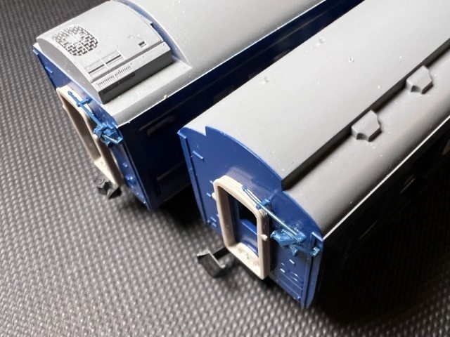 【Nゲージ 】妻面ダンパーR(24系など) 未塗装12個入(6両編成分) 8K出力 3D精密パーツ 客車 寝台特急 24系 14系 など