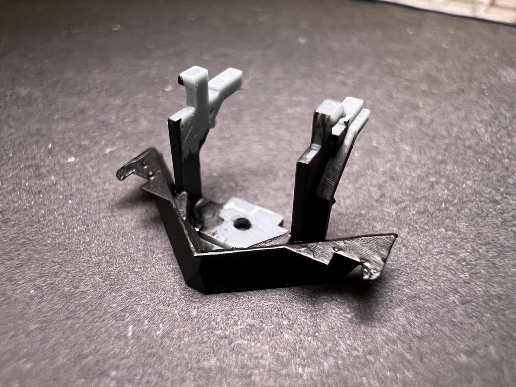 【Nゲージ】EF81・EF64スノープラ羽根つき(T社用)  未塗装4個入 8K出力 3D精密パーツ 電気機関車