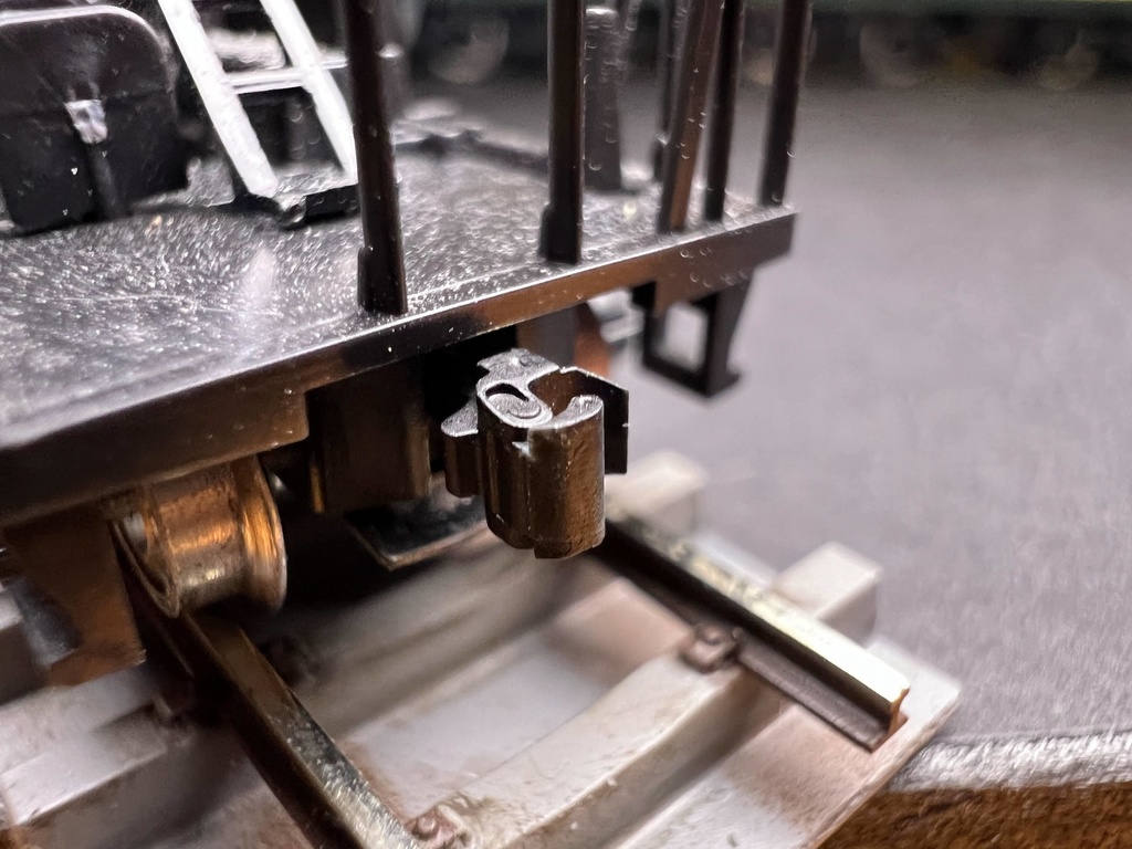 【Nゲージ 】自動連結器ポケット用 未塗装8個入 8K出力 3D精密パーツ 電気機関車 ディーゼル機関車 貨車 客車 電車 気動車