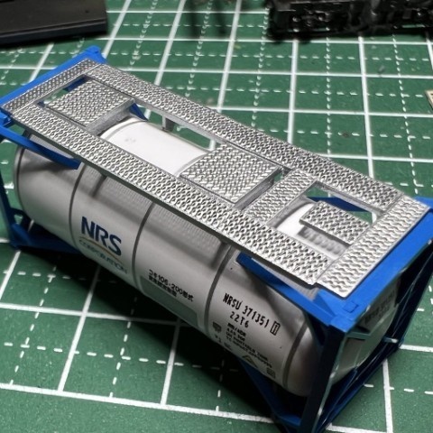 【Nゲージ 】ISO 20ftタンクコンテナ グレーチング差替えパーツ 未塗装2個入り 3D-F002 8K出力 3D精密パーツ