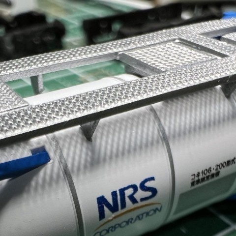 【Nゲージ 】ISO 20ftタンクコンテナ グレーチング差替えパーツ 未塗装2個入り 3D-F002 8K出力 3D精密パーツ