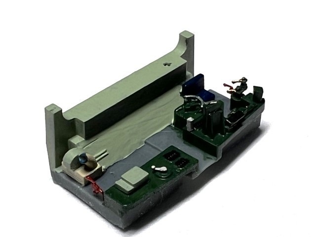 【Nゲージ 】EF65用スポットクーラー付き運転台(K社用) 未塗装1両分入 8K出力 3D精密パーツ 電気機関車 EF65