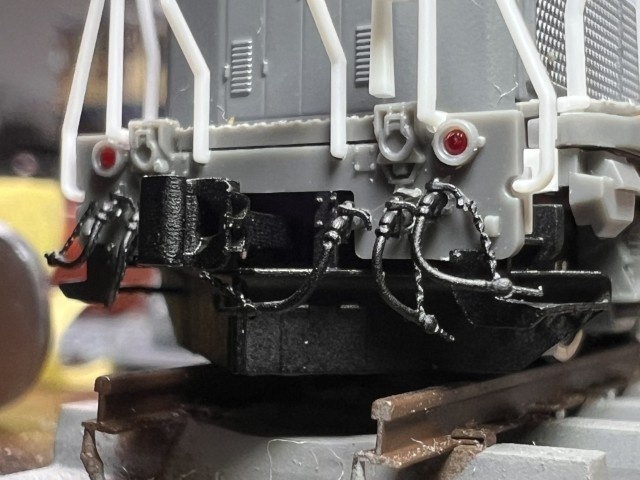 【Nゲージ】DE10 前面グレードアップパーツセット 未塗装 1両分 TOMIX製品対応/8K高精細 3Dプリント スカート周りディテールアップパーツ