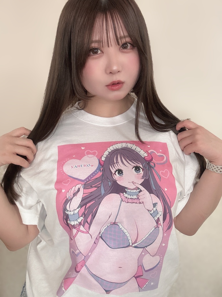 なる子Tシャツ
