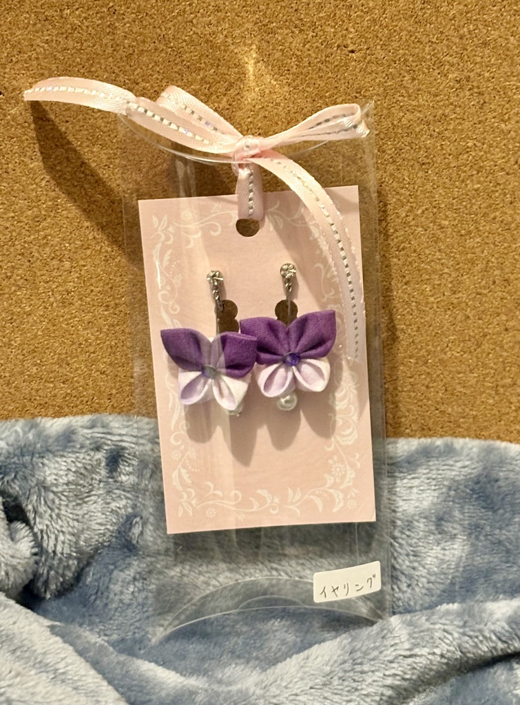 つまみ細工イヤリング【ﾂﾐ工房】